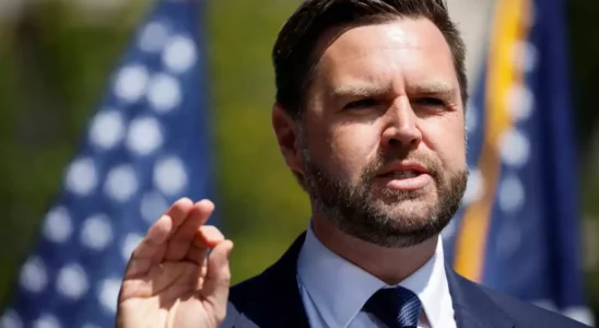 JD Vance Hat JD Vance zugegeben dass er Falschnachrichten darueber.webp