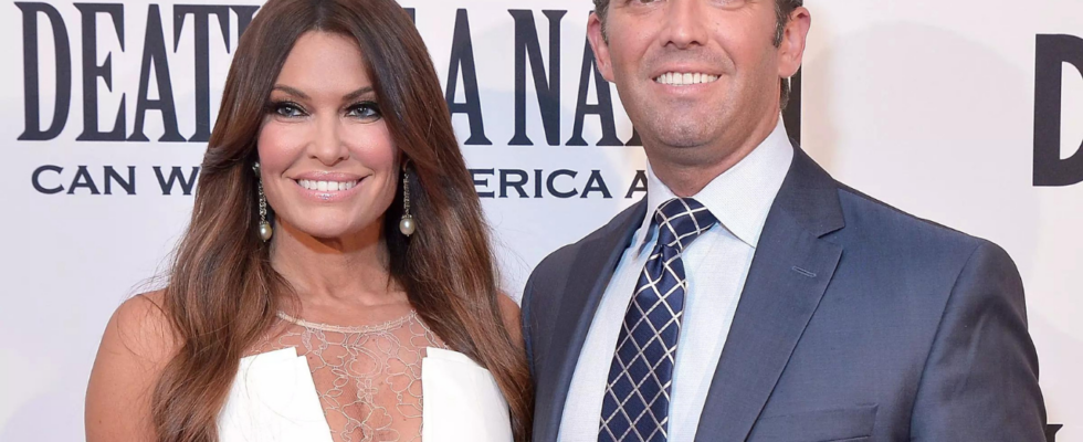 Kimberly Guilfoyle Laesst Donald Trump Jr seine Verlobte Kimberly Guilfoyle