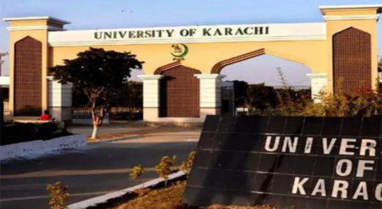 Pakistans Universitaet Karachi erklaert Abschluss eines Obersten Richters nach 40