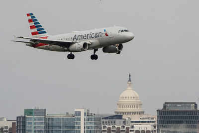 American Airlines verhaengte wegen unsachgemaesser Handhabung von Rollstuehlen und der