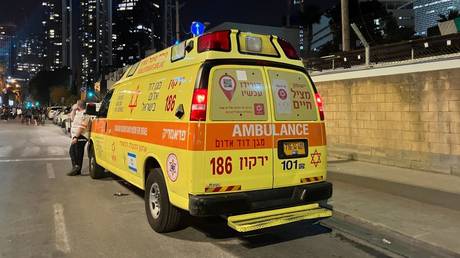 Bei Massenschiesserei in Tel Aviv werden mindestens 10 verletzt –