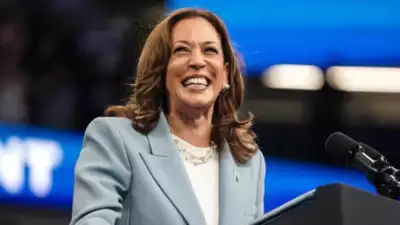 Donald Trump Kamala Harris liegt inmitten der duesteren Waehlerstimmung mit