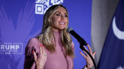 Donald Trump „Laecherlicher Trick Lara Trump kritisiert 165 seitigen Schriftsatz im