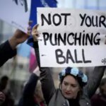 GiseLe Pelicot „Nicht Ihr Punchingball Frankreich protestiert aus Solidaritaet mit