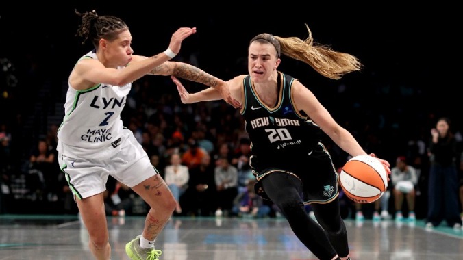 Ich habe waehrend der WNBA Meisterschaft gegen das Universum gekaempft