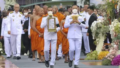 In einer thailaendischen Kleinstadt werden 23 Menschen die bei einem