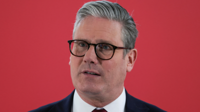 Keir Starmer Trump Team wirft der britischen Labour Partei Wahleinmischung vor