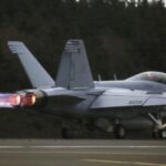 Nach dem Absturz eines Kampfjets im US Bundesstaat Washington wurden vermisste