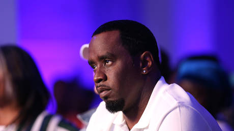 P Diddy sieht sich mit 120 neuen Vorwuerfen wegen