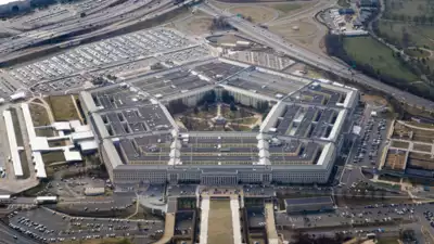 UFO UFO Drohnen spionieren US Militaerstuetzpunkte aus Warum kann das Pentagon sie