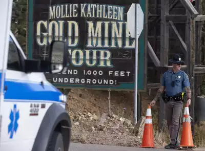 Unfall in der Colorado Goldmine Colorado Goldmine 1 Toter 12 Eingeschlossene nach