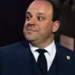 Boris Epshteyn Trumps Berater der am Esstisch mit Elon Musk