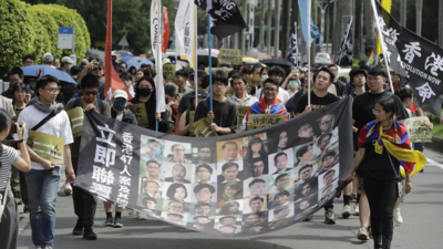 Hongkonger Pro Demokratie Aktivisten 45 Pro Demokratie Aktivisten in Hongkong zu Gefaengnisstrafen verurteilt