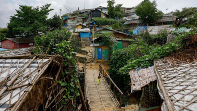 In den groessten Fluechtlingslagern der Welt mobilisieren Rohingya zum Kampf