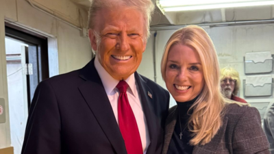 Pam Bondi Trumps Wahl fuer das Amt des US Generalstaatsanwalts Pam