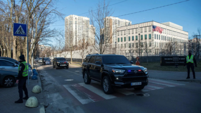 US Botschaft Kiew US Botschaft in Kiew wegen wahrscheinlich „erheblichem Luftangriff geschlossen