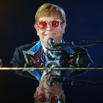 Elton John sagt er habe „sein Augenlicht verloren