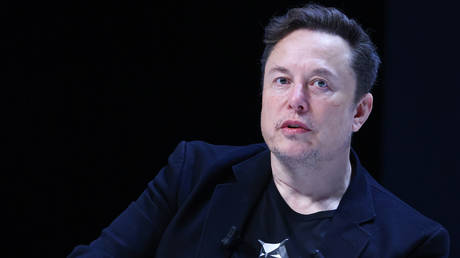 Musk prognostiziert Wahlniederlage fuer „Kanzler Dummkopf Schitz – World