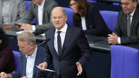 Nicht mit Putin zu reden ist „absurd – Scholz —