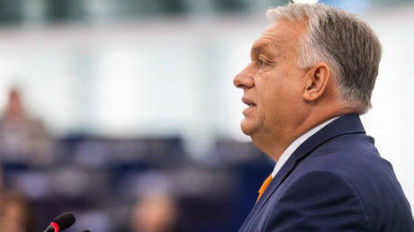 Orban macht Biden fuer Ukraine Konflikt verantwortlich – World