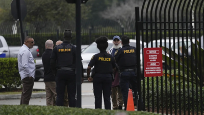 Brasilien verurteilt die USA nachdem Deportierte mit Handschellen gefesselt ankommen