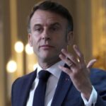 Frankreichs Praesident Macron wirft Musk vor „direkt in Wahlen einzugreifen