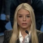 Live Anhoerung von Pam Bondi im Senat Pam Bondi nennt waehrend