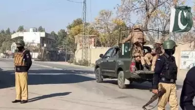 Militanter Angriff in Belutschistan Militante greifen Polizeikontrollposten an und zuenden