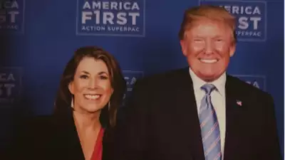 Wer ist Tammy Bruce Trump ernennt Fox News Mitarbeiter zum Sprecher