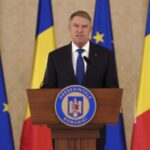 Der rumaenische Praesident Klaus Iohannis kuendigt nach Druck durch Populisten