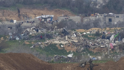 Die israelischen Streitkraefte ziehen sich aus dem wichtigsten Gazastkorridor zurueck