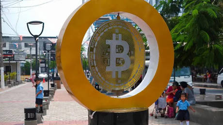 El Salvador Abandons Bitcoin Legal Tender Experiment Medien