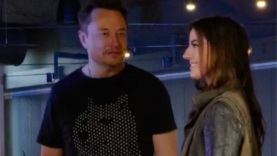 Elon Musk Ashley Clair Wurde Elon Musk dazu gebracht mit