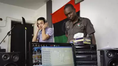 Mansour Libyens Kulturschaltung schweigt populaerer Rap Musik