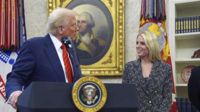 Pam Bondi ordnungsgemaess Ueberpruefung der Faelle ueber Donald Trump Todesstrafe