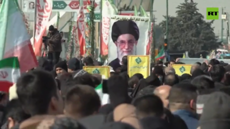 Tausende Rallye in Teheran um Jubilaeum der islamischen Revolution Video