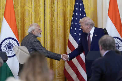 Trump Modi Koi Jeeta Koi Hara