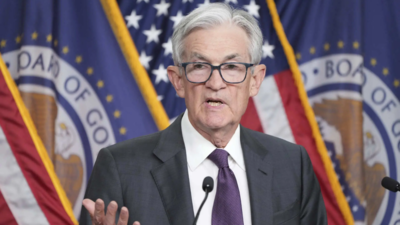 Federal Reserve haelt die Zinssaetze stabil und signalisiert in diesem