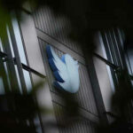 Ikonisches Twitter Logo Blue Bird Larry fuer fast 35000 US