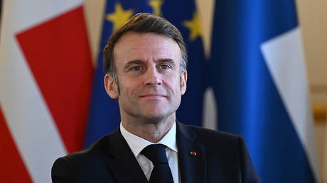 MACRON Beschriftet Russland eine Bedrohung World