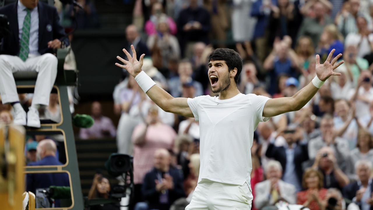 Extrait de la vidéo : Résumé : Alcaraz bat Medvedev et atteint la finale de Wimbledon