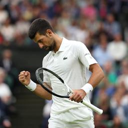 Djokovic ecrit lhistoire a Wimbledon en atteignant la 35e finale