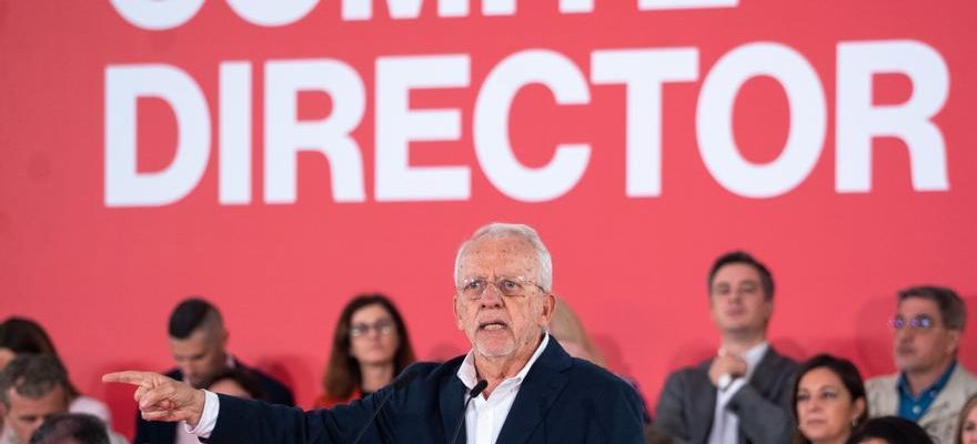 Elections 23J Des militants historiques du PSOE andalou presentent