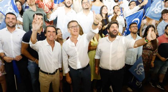 Feijoo et Aznar denoncent que Vox entend faire le jeu