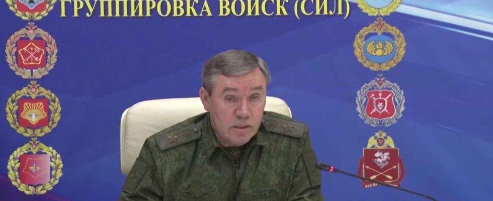 Le general Gerasimov chef de larmee russe apparait pour la