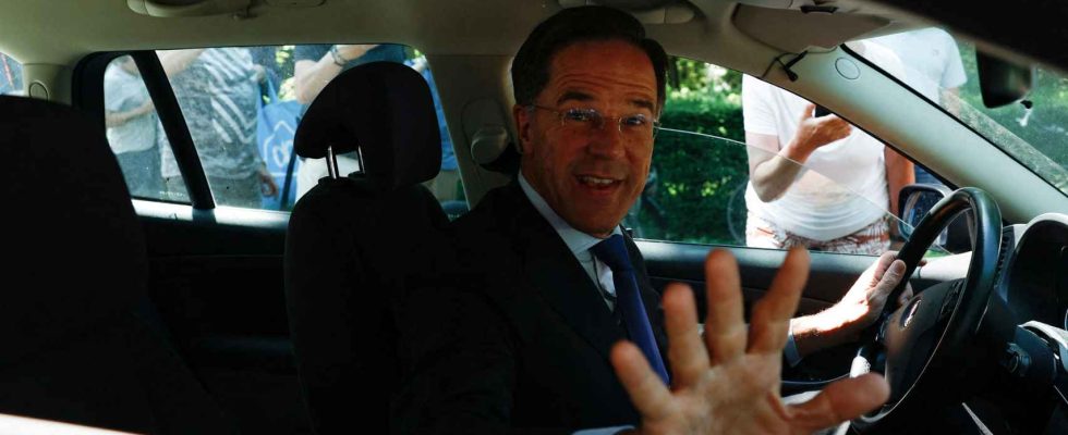 Mark Rutte quitte la politique apres avoir brise son gouvernement