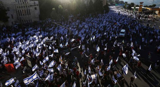 Nouvelles manifestations massives en Israel pour la reforme imminente de