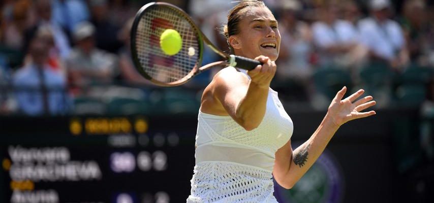 Swiatek egale sa meilleure performance a Wimbledon egalement Sabalenka par