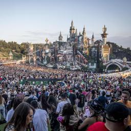 Un employe de Tomorrowland est decede sur le site du