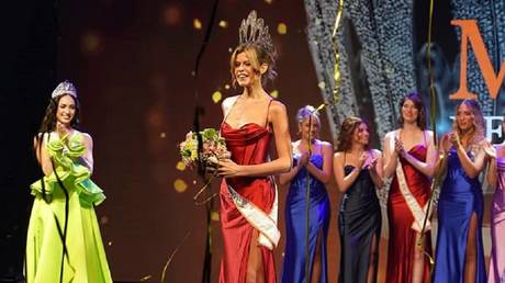 Un homme biologique remporte Miss Pays Bas — Culture